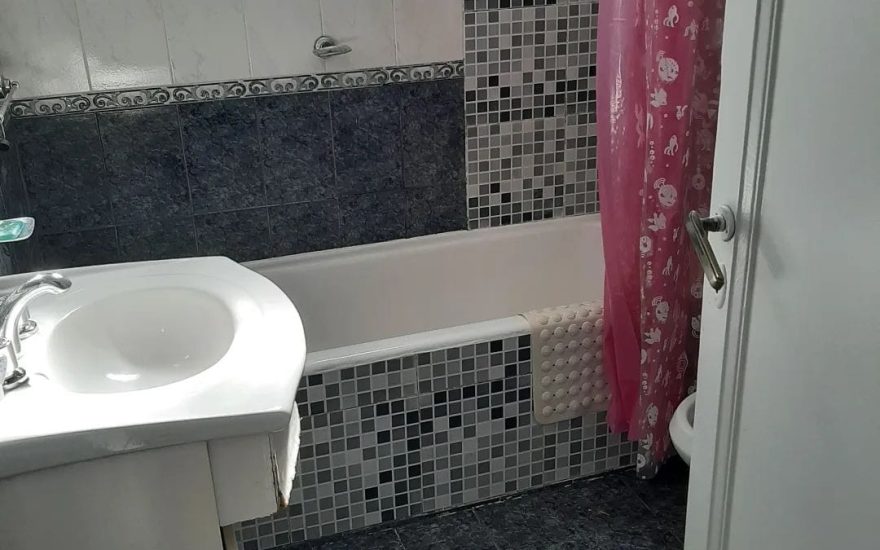 ALQUILADO ————-ALQUILER TEMPORARIO – CONGRESO – 1 AMBIENTE – Ayacucho al 200