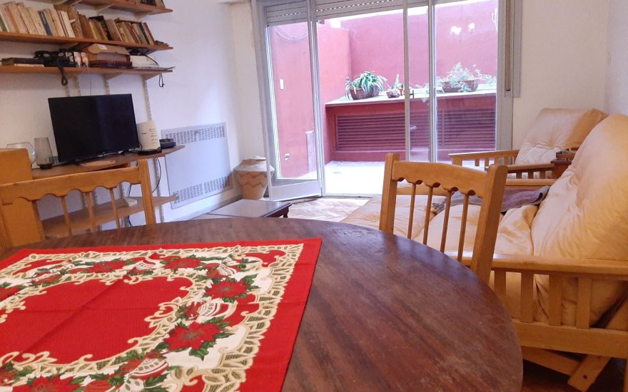 ALQUILER AMOBLADO – ABASTO – S. de Bustamante al 400