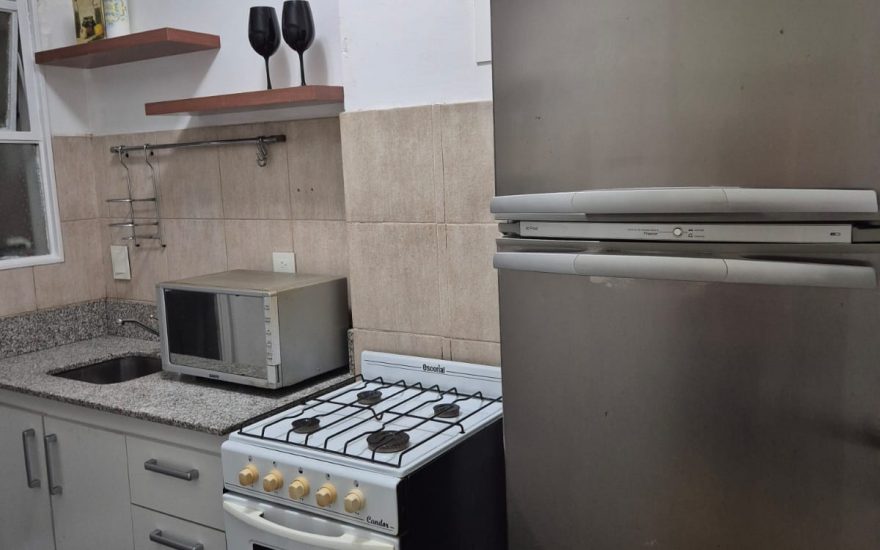 ALQUILER AMOBLADO – PALERMO – Billinhurst y Juncal – 2 ambientes