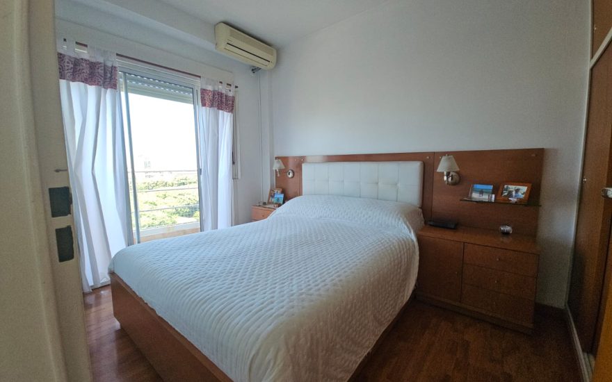 VENTA – AMOBLADO 4 AMBIENTES C/COCH – PARQUE CHACABUCO – Eva Peron 1200