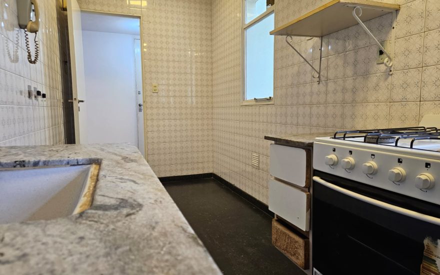 ALQUILADO  – ALQUILO – MONSERRAT – 2 AMBIENTES – Alsina al 1600