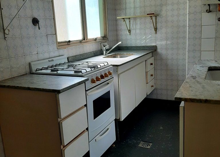 ALQUILO – MONSERRAT – 2 AMBIENTES – Alsina al 1600