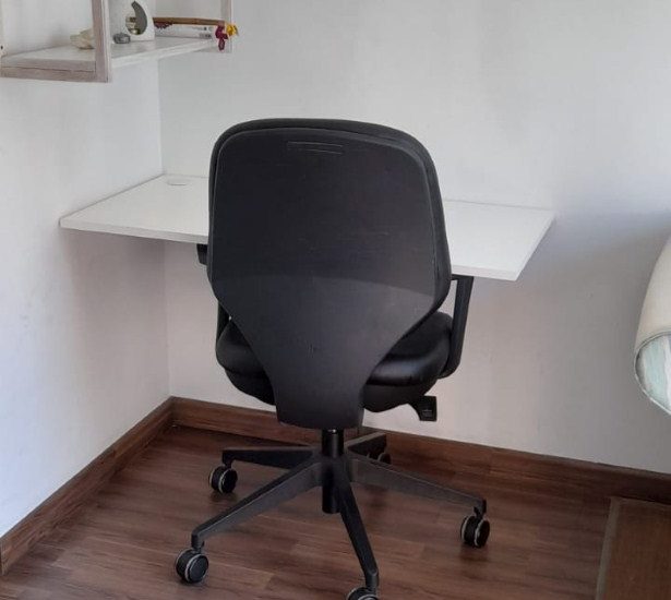 LIBRE 10/09 – ALQUILER AMOBLADO – V. CRESPO – 1 AMB – Vera al 1100