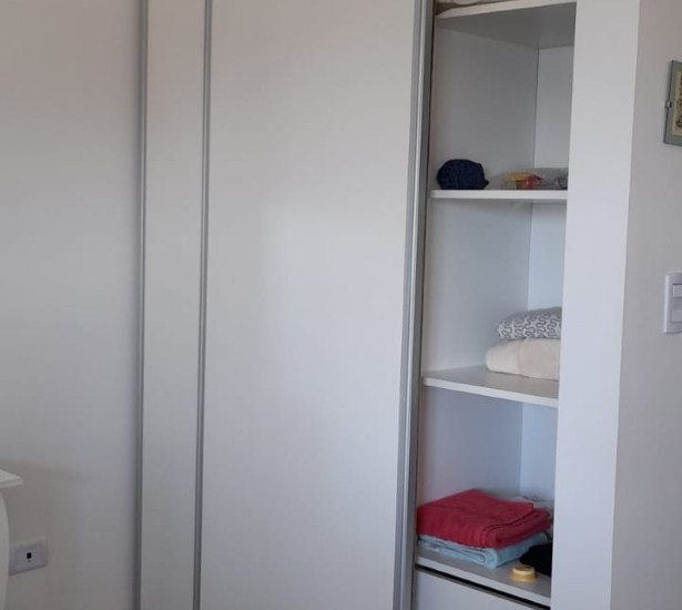 LIBRE 10/09 – ALQUILER AMOBLADO – V. CRESPO – 1 AMB – Vera al 1100