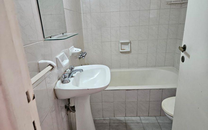 VENTA – RECOLETA – 2 AMBIENTES – Azcuenaga y Beruti