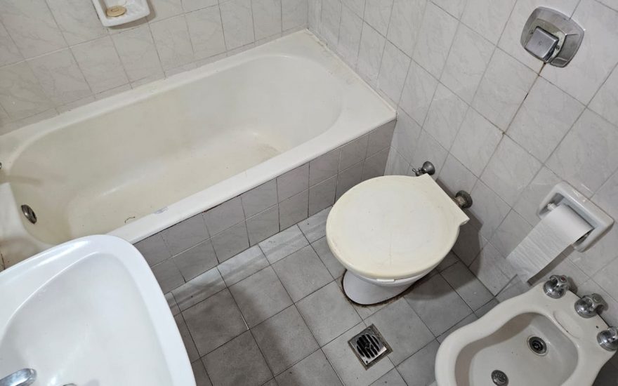 VENTA – RECOLETA – 2 AMBIENTES – Azcuenaga y Beruti