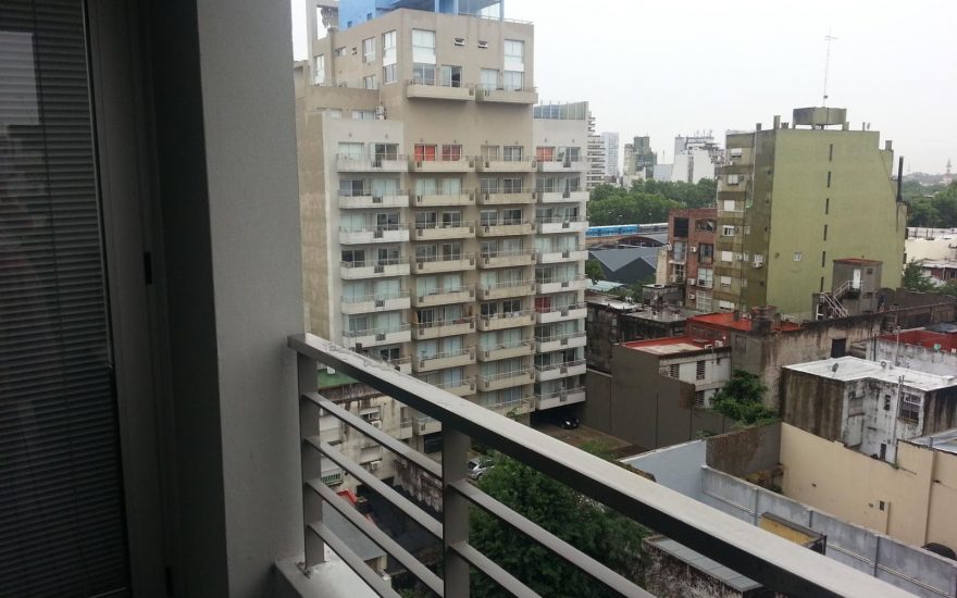 ALQUILER AMOBLADO – PALERMO – 1 AMBIENTE DIVIDIDO – Oro y Charcas