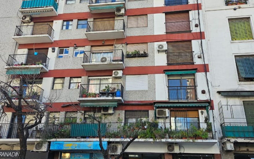 ALQUILER – ALMAGRO – 1 AMBIENTE – Castro Barros y Rivadavia