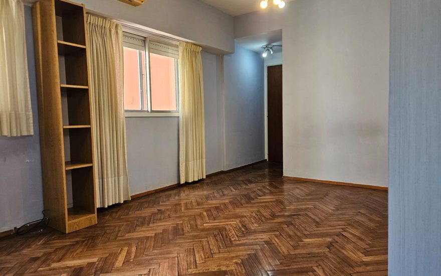 ALQUILER – BALVANERA – 1 AMBIENTE – Av. Belgrano al 1900