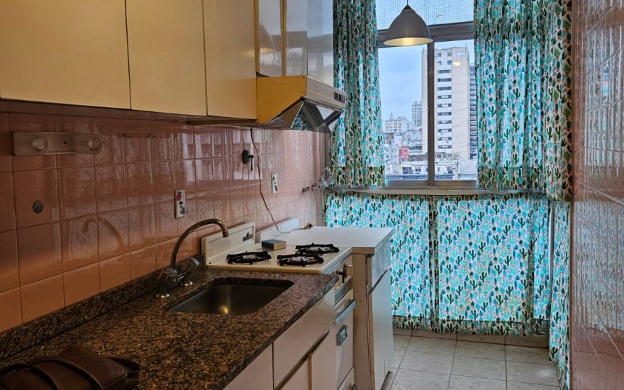 VENTA – RETIRO – 2 AMBIENTES – Paraguay al 700