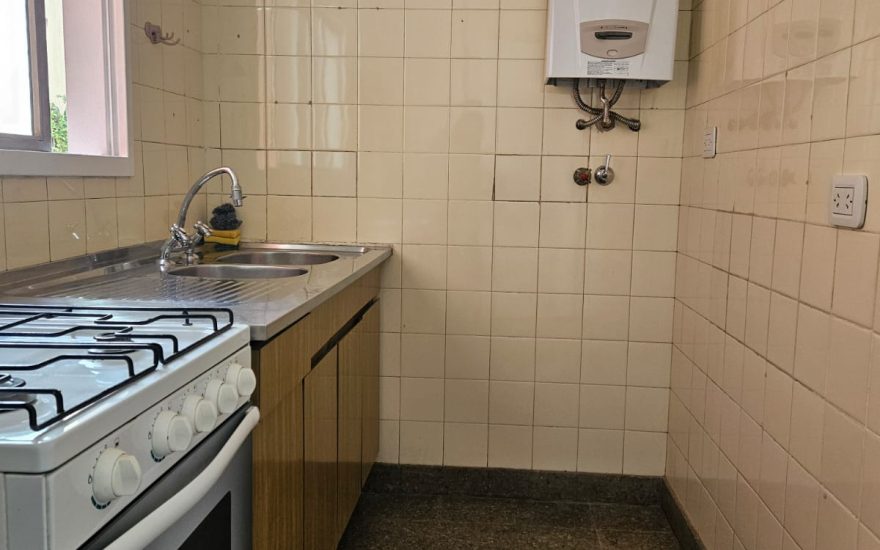ALQUILER – BALVANERA – 1 AMBIENTE – Av. Belgrano al 1900