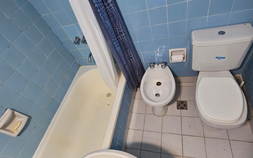 VENTA – RETIRO – 2 AMBIENTES – Paraguay al 700