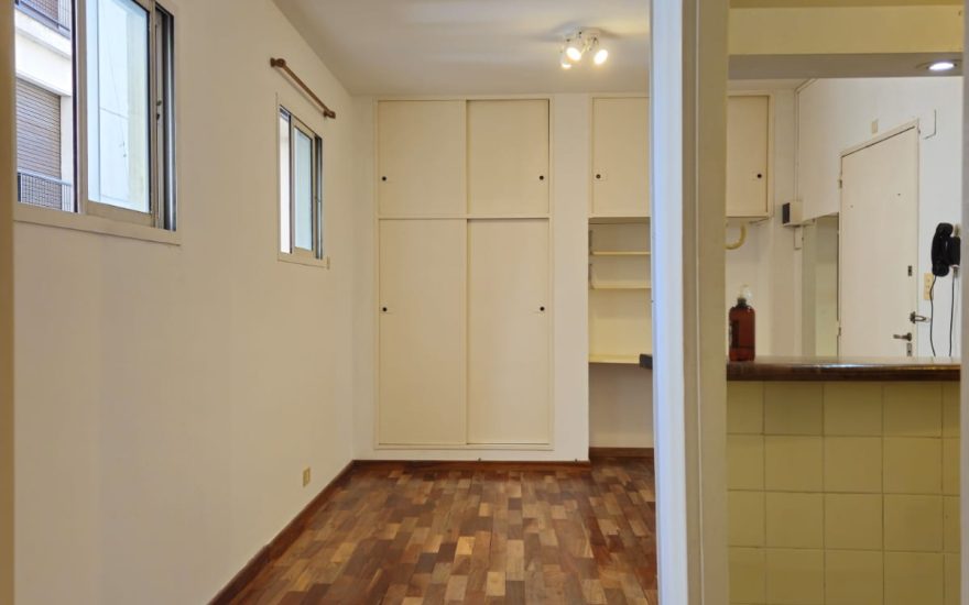 ALQUILER TEMPORAL SIN MUEBLES – RETIRO – 1 AMBIENTE – Talcahuano y Santa Fe