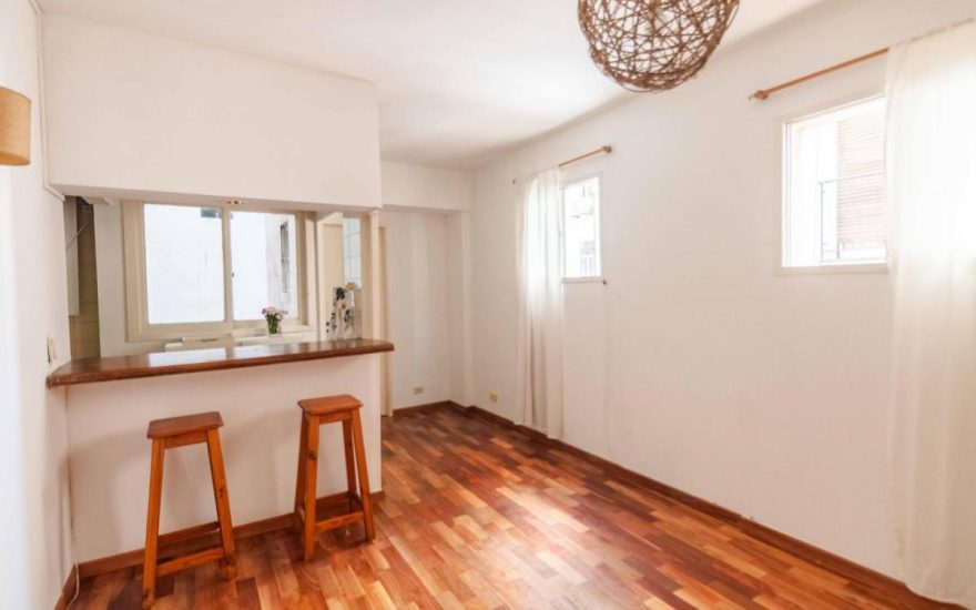 ALQUILER TEMPORAL SIN MUEBLES – RETIRO – 1 AMBIENTE – Talcahuano y Santa Fe