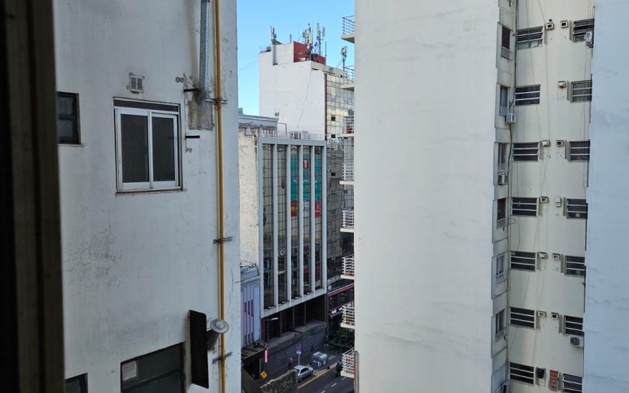 ALQUILER AMOBLADO – SAN NICOLAS – 1 AMBIENTE – Av. Corrientes 1600