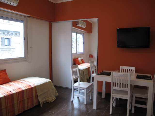 ALQUILER AMOBLADO – MONSERRAT – V. CEVALLOS 300 – 1 AMBIENTE