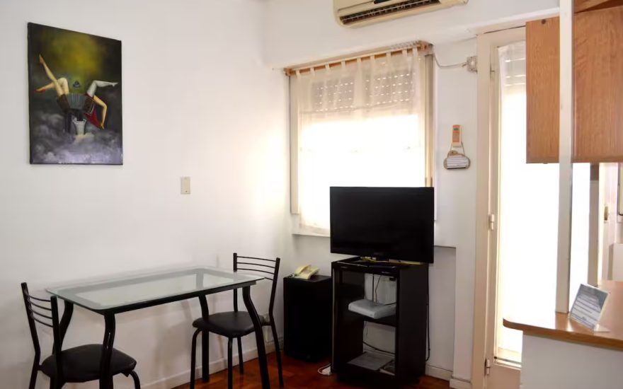 ALQUILADO ——- ALQUILER AMOBLADO – PALERMO – 2 AMBIENTES – Fitz Roy al 1800