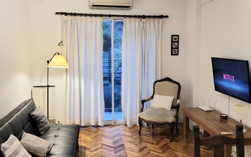 ALQUILER AMOBLADO – RECOLETA – 2 AMBIENTES – Azcuenaga al 1100