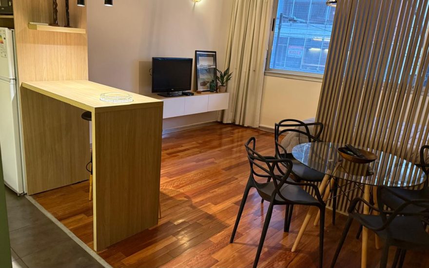 ALQUILER AMOBLADO – PALERMO – 1 AMBIENTE – Mansilla y Sc. Ortiz – Libre 1 de Abril