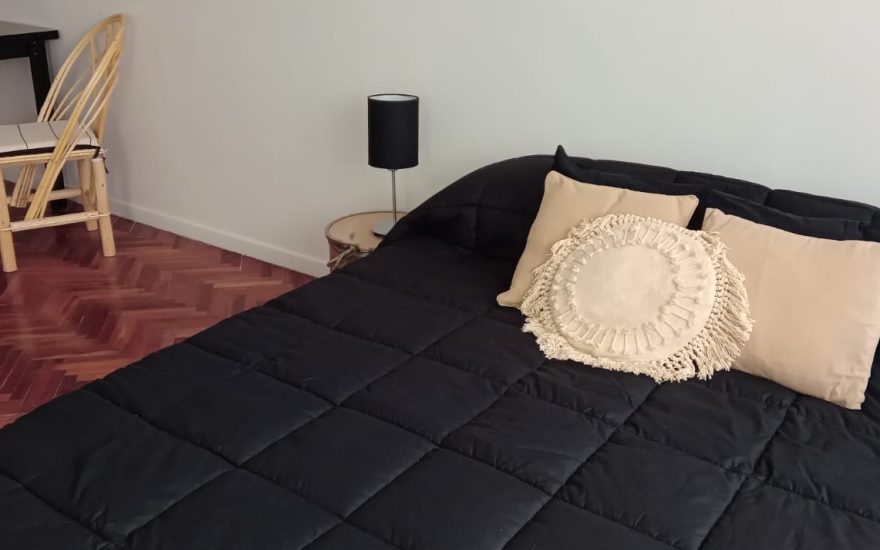 ALQUILER AMOBLADO – RECOLETA – 1 AMBIENTE COMODO – Riobamba al 900