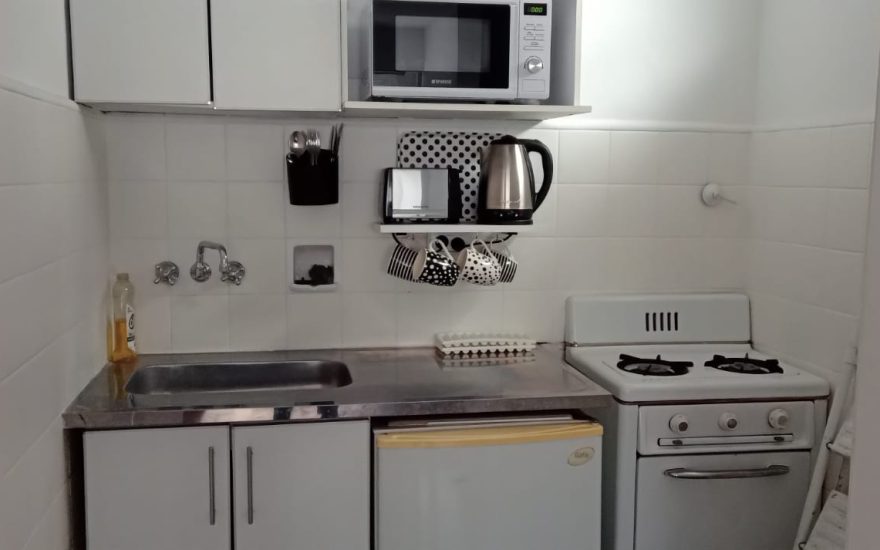 ALQUILER AMOBLADO – RECOLETA – 1 AMBIENTE COMODO – Riobamba al 900