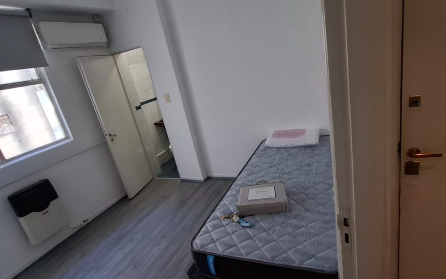 ALQUILER AMOBLADO – RETIRO – 3 AMBIENTES – Paraguay y Florida