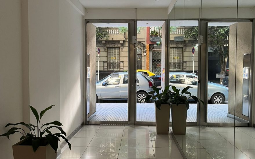 ALQUILER AMOBLADO – RECOLETA – 1 AMBIENTE – Aguero y Av. Cordoba