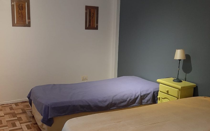 ALQUILER AMOBLADO – CENTRO – 2 AMBIENTES – Sarmiento 1700