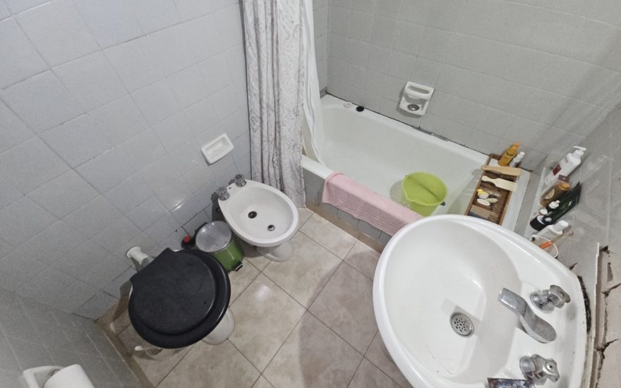 ALQUILADO ————–ALQUILER AMOBLADO – PQUE PATRICIOS – 3 AMBIENTES – Rondeau 3000