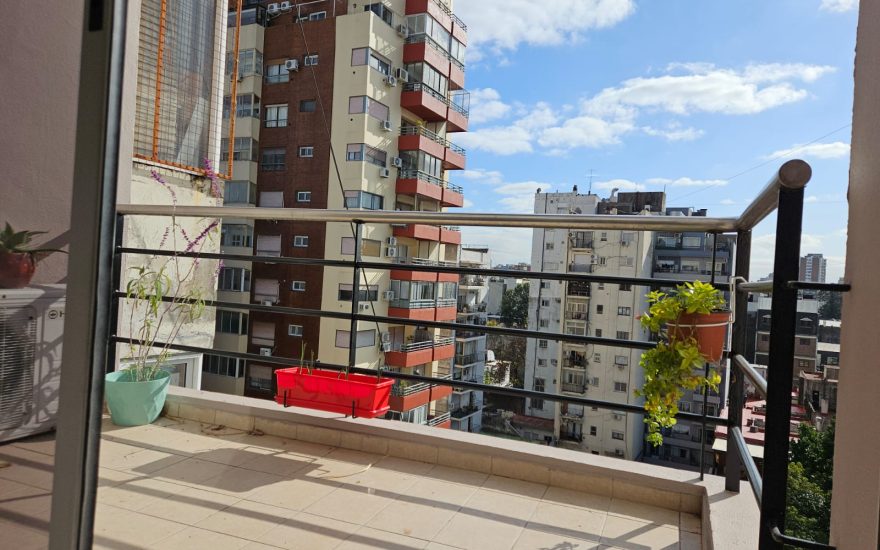ALQUILER – ALMAGRO – 1 AMBIENTES GDE CON BALCON Y TERRAZA – Bartolome Mitre al 4000
